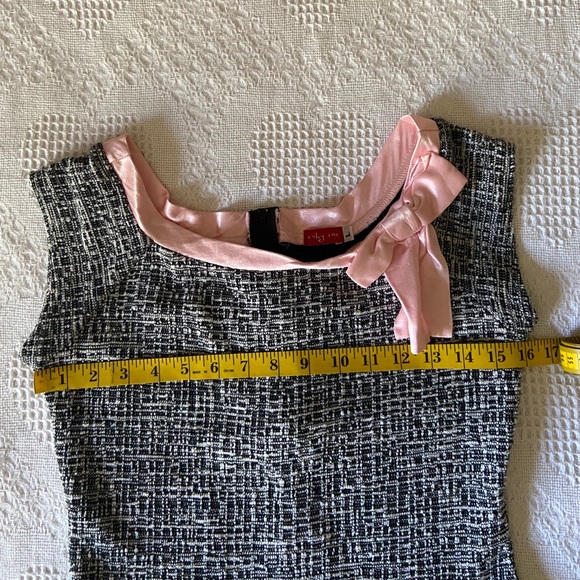 Dress - Picture 7 of 12